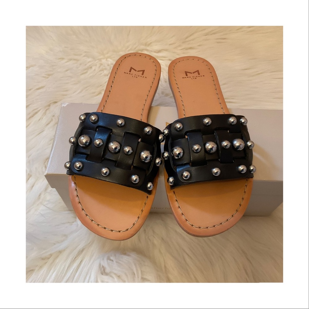 Marc Fisher LTD Pacca Slide Sandals - Size 6 - New in Box